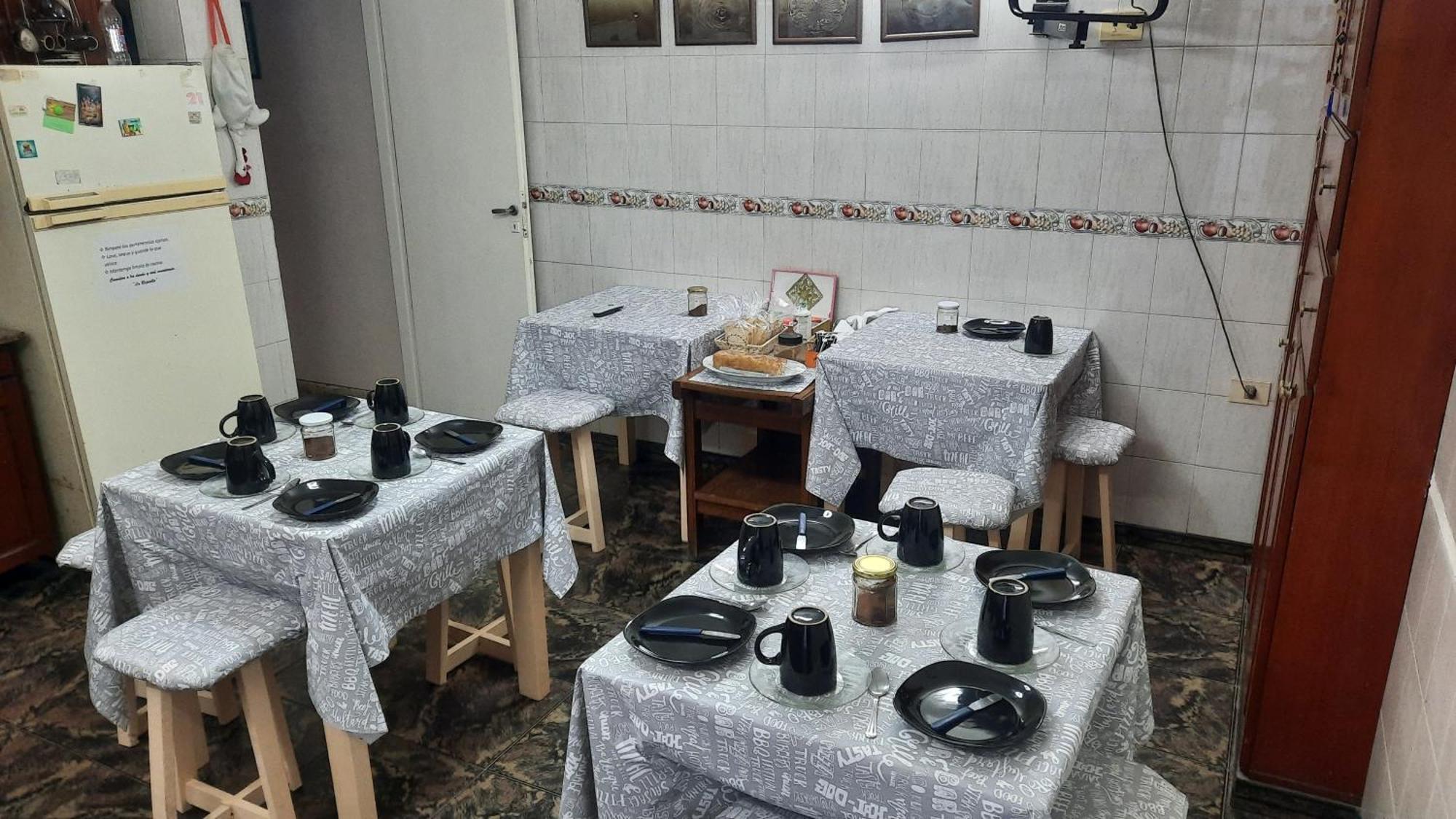Bed and Breakfast La Rojarilla Сан-Мигель-де-Тукуман Экстерьер фото